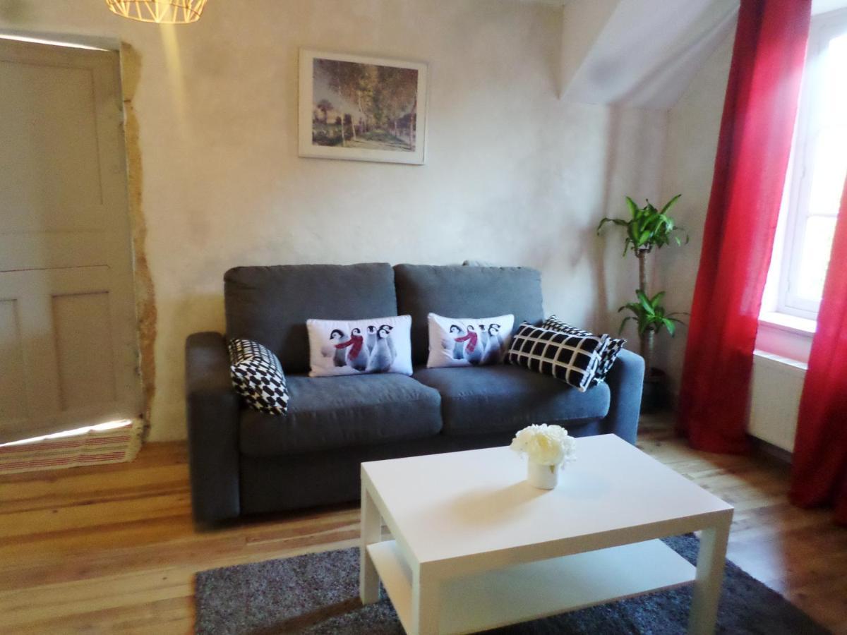 Les Marronniers Bed & Breakfast La Chapelle-sous-Brancion Eksteriør bilde